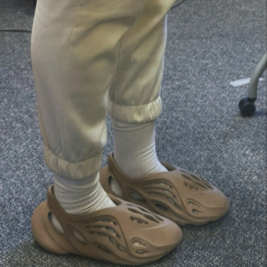 MARINE BAY MENS RUNNERS - Brown