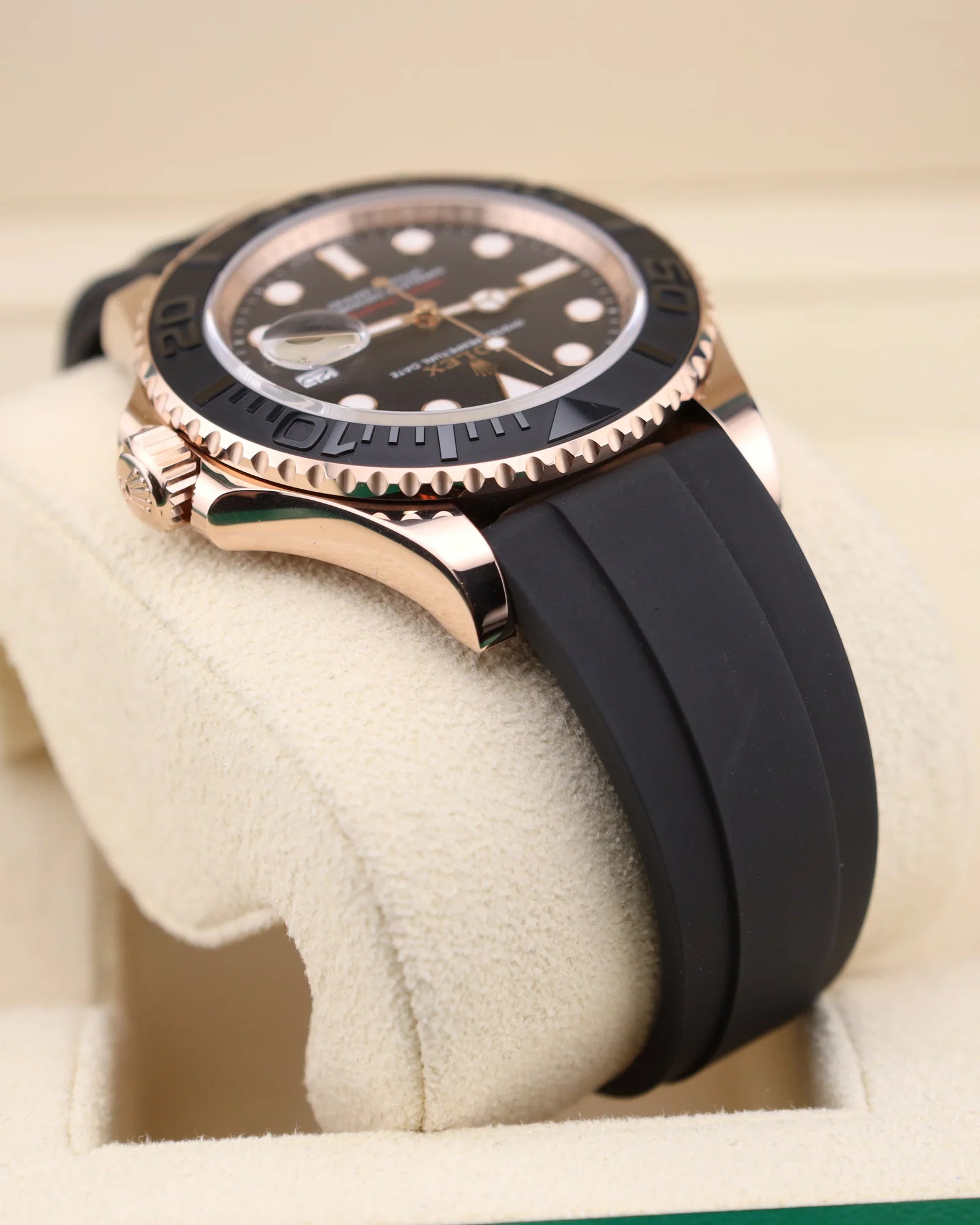 Rolex Yacht-Master 40 Rose Gold on Oysterflex 126655 - 2021