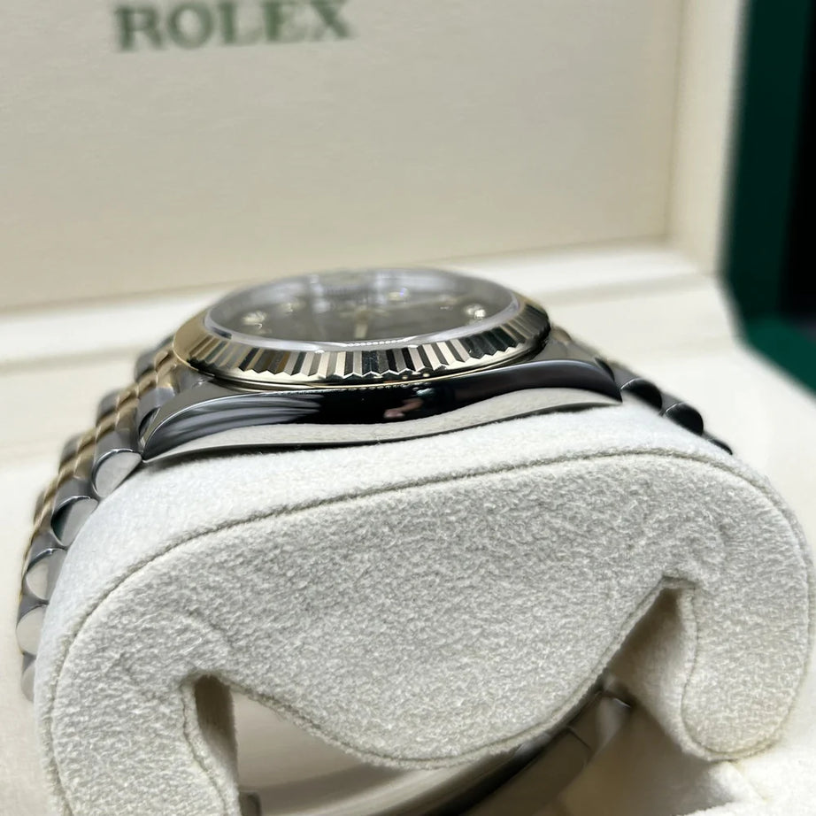 Rolex Sky-Dweller 326933 Black Dial Jubilee