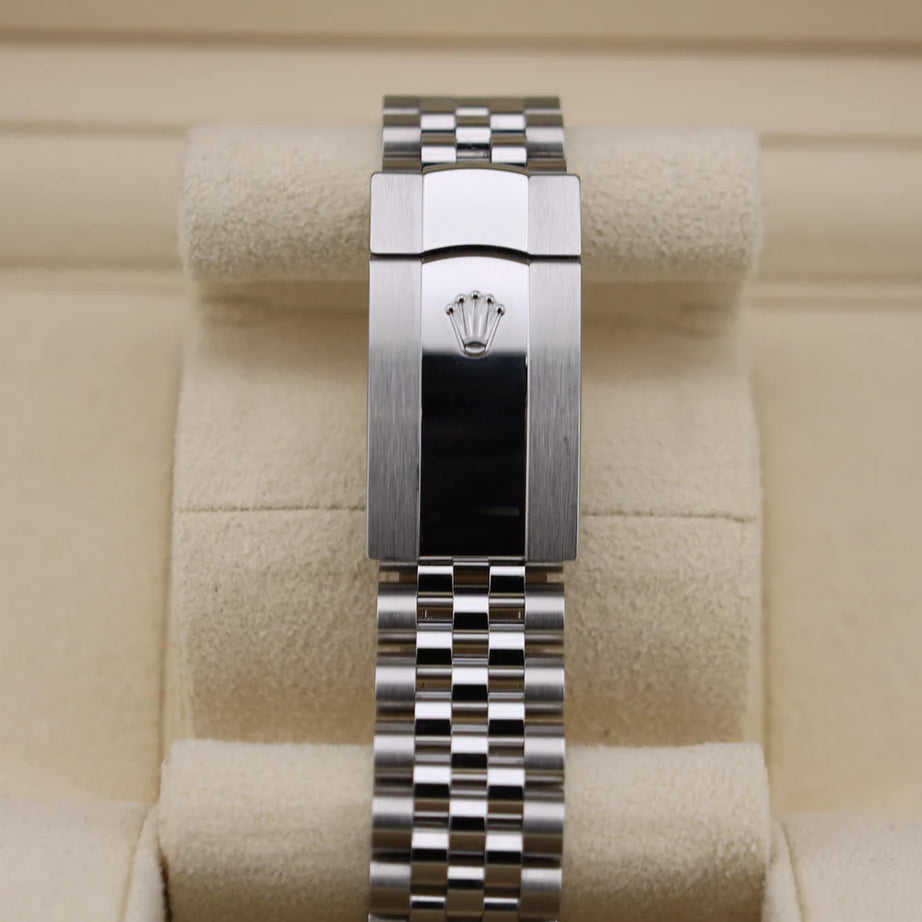 olex Datejust 41 Black Diamond Dial on Jubilee 126334