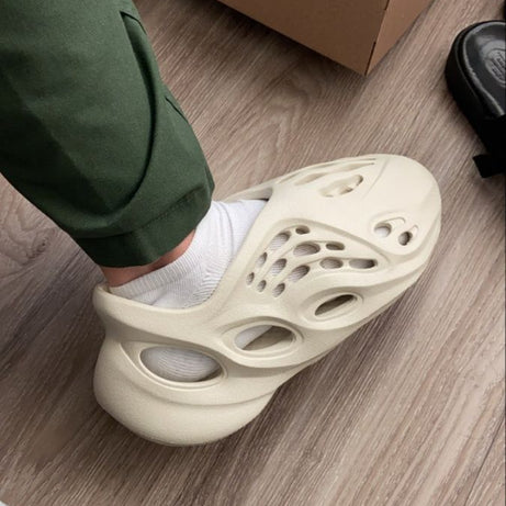 MARINE BAY MENS RUNNERS - White