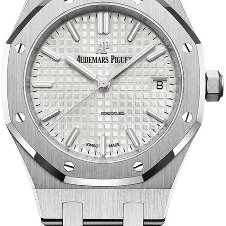 Audemars Piguet Royal Oak Selfwinding 41 mm, White Ref. 15400ST.OO.1220ST.02